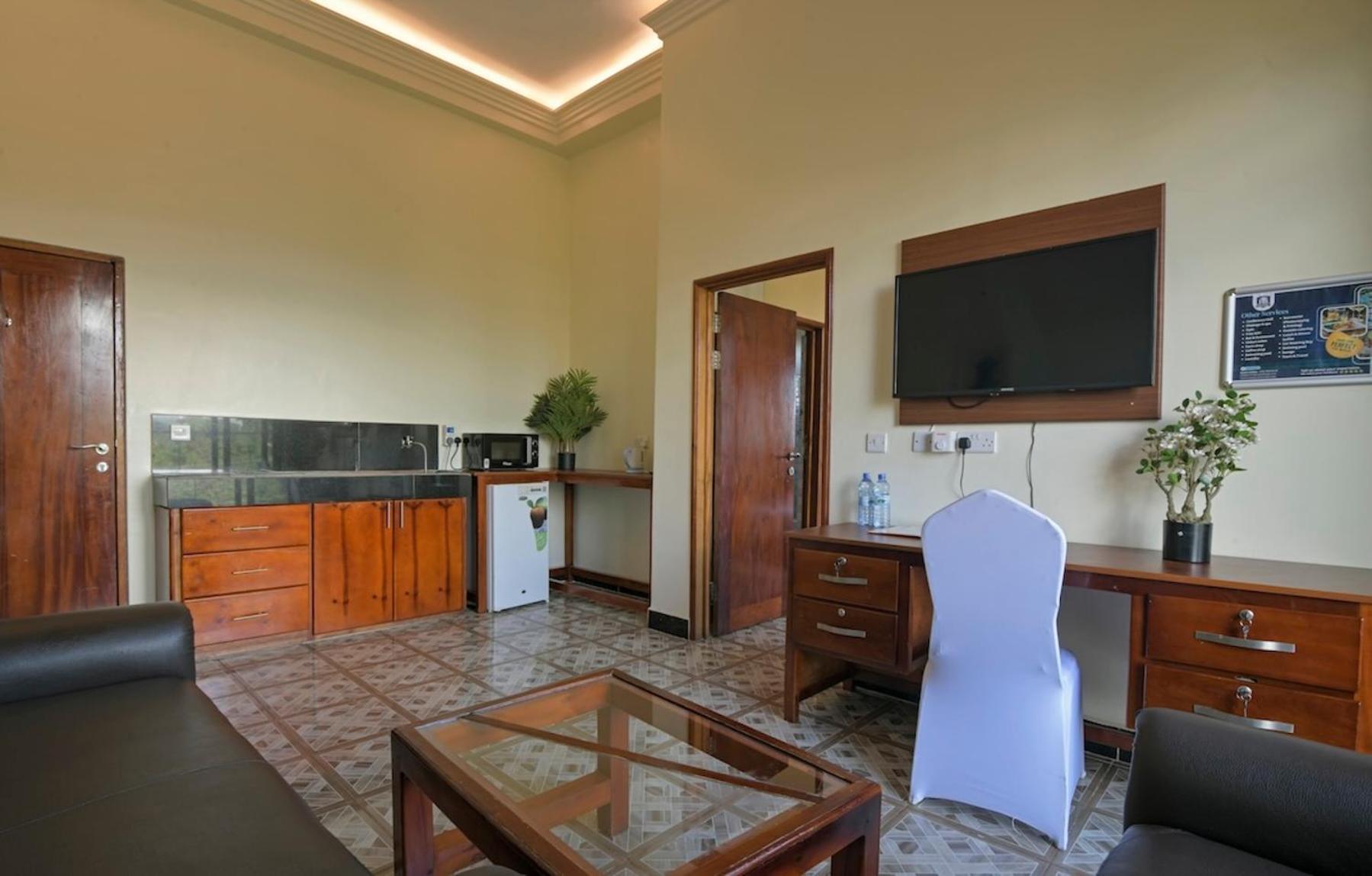 Hoima Buffalo Hotel & Business Hub Ltd المظهر الخارجي الصورة