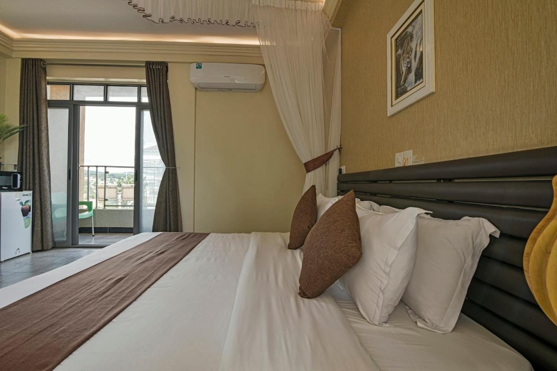 Hoima Buffalo Hotel & Business Hub Ltd المظهر الخارجي الصورة