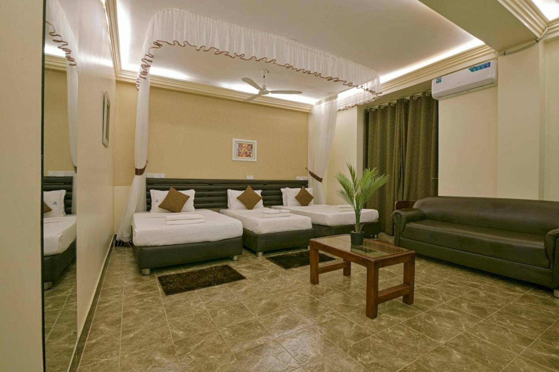 Hoima Buffalo Hotel & Business Hub Ltd المظهر الخارجي الصورة