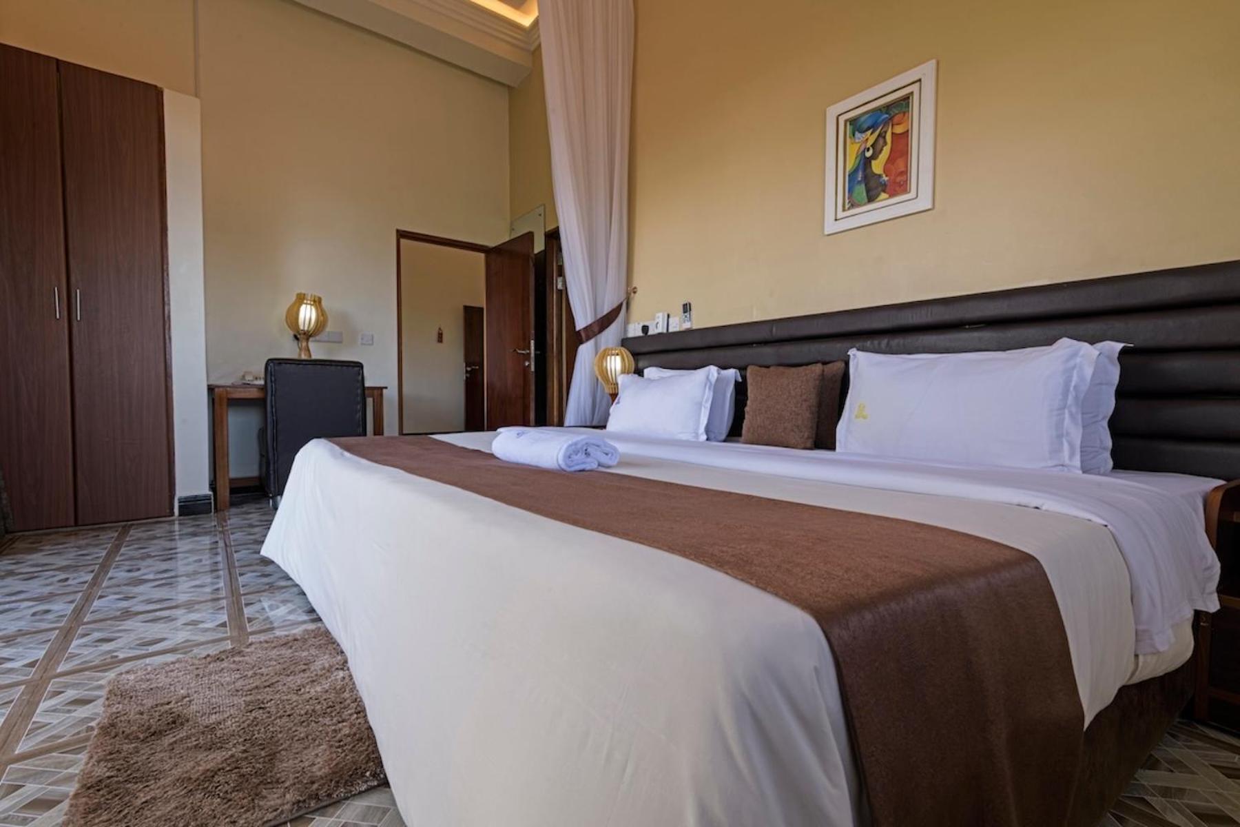 Hoima Buffalo Hotel & Business Hub Ltd المظهر الخارجي الصورة