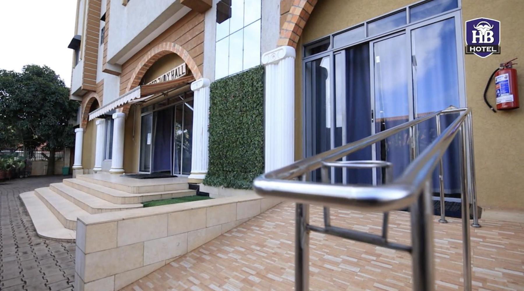 Hoima Buffalo Hotel & Business Hub Ltd المظهر الخارجي الصورة
