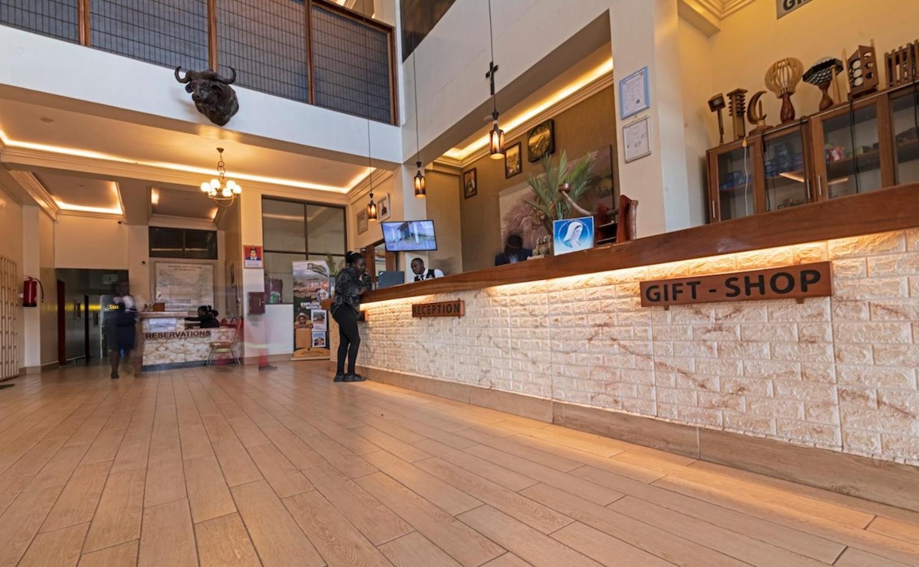 Hoima Buffalo Hotel & Business Hub Ltd المظهر الخارجي الصورة